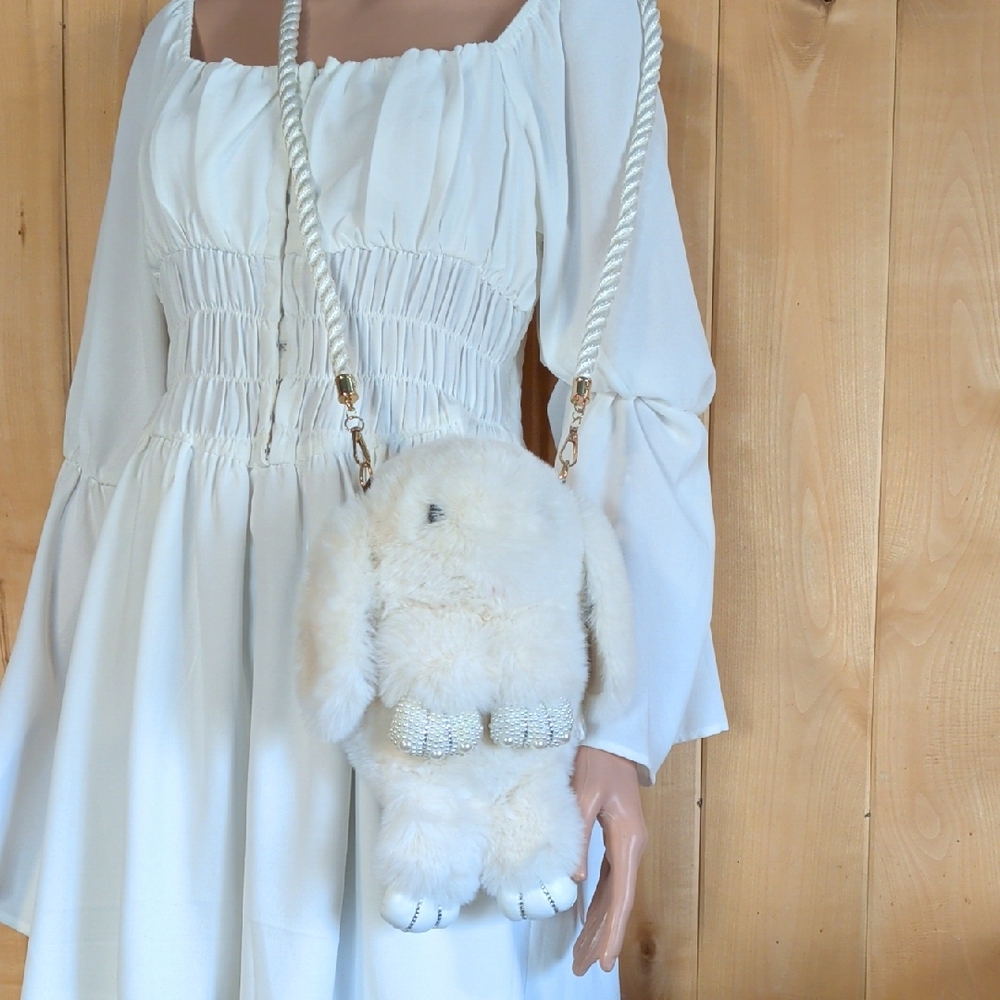 "Glamour" White Plush Bunny Bag